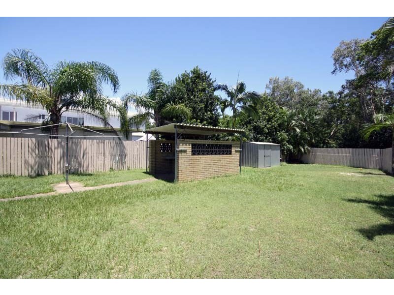 12 Blaxland St, Golden Beach QLD 4551