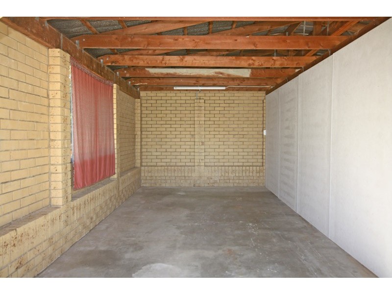 2/8 Grant Street, Battery Hill QLD 4551