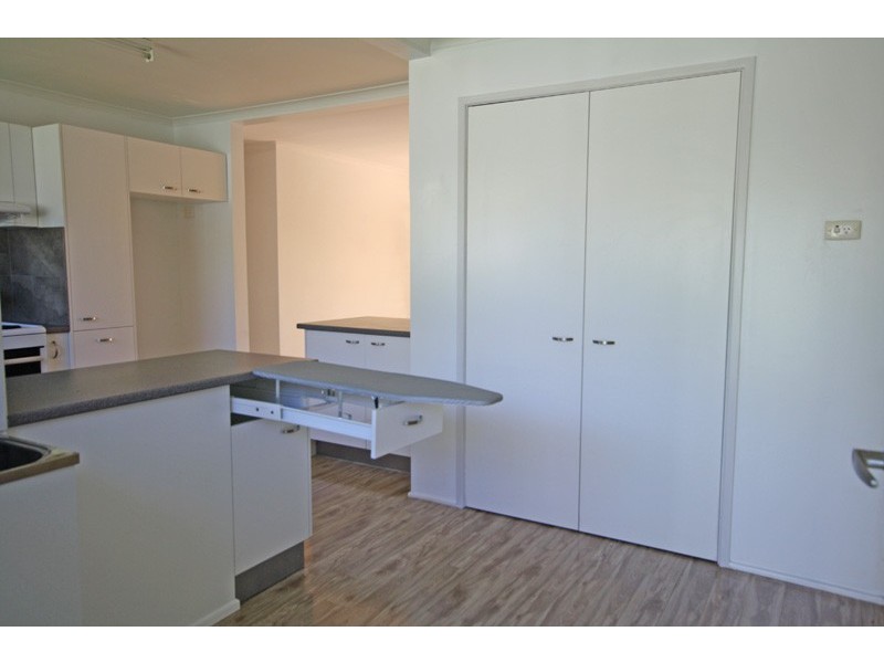 1/8 Grant Street, Battery Hill QLD 4551