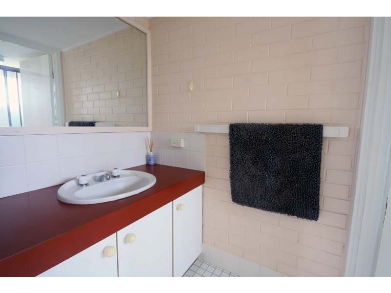 3/27 Mahia Tce, Kings Beach QLD 4551