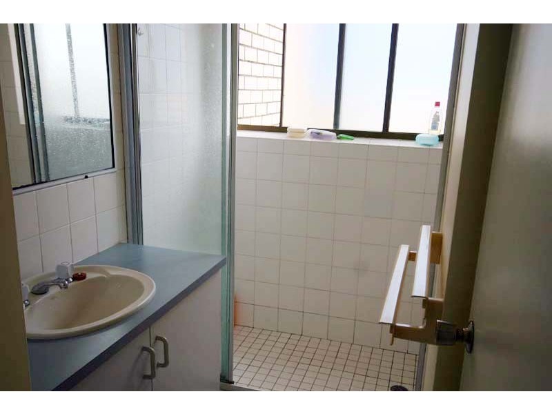 8/84 Albert St, Kings Beach QLD 4551