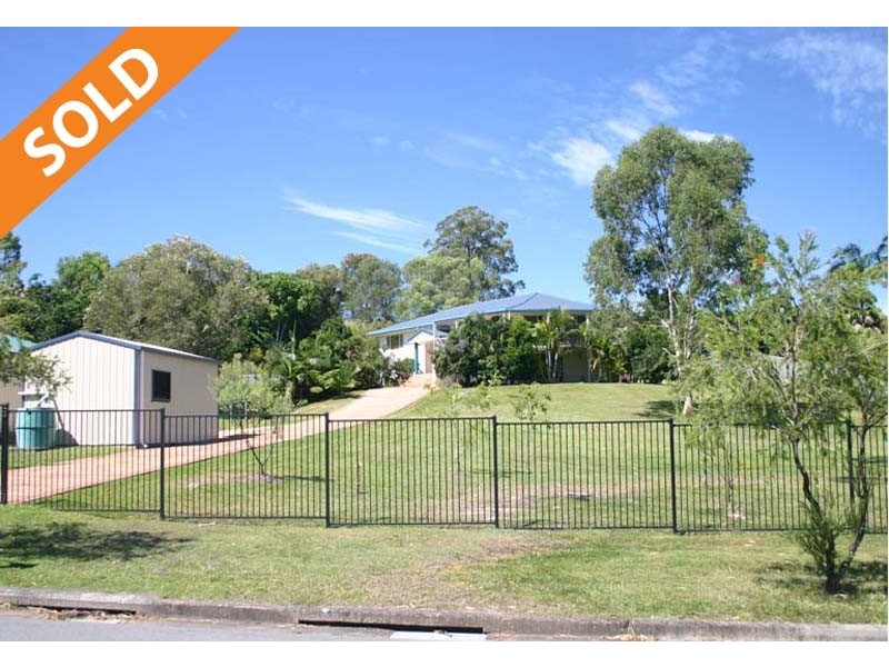 15 Brolga Ct, Little Mountain QLD 4551