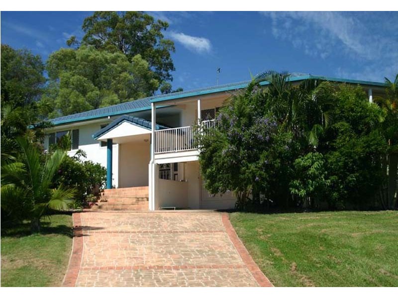15 Brolga Ct, Little Mountain QLD 4551