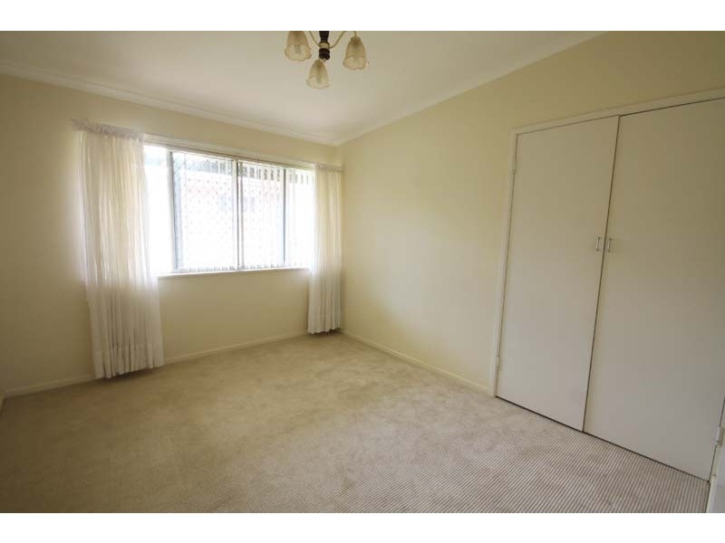 7 Lewis St, Caloundra QLD 4551