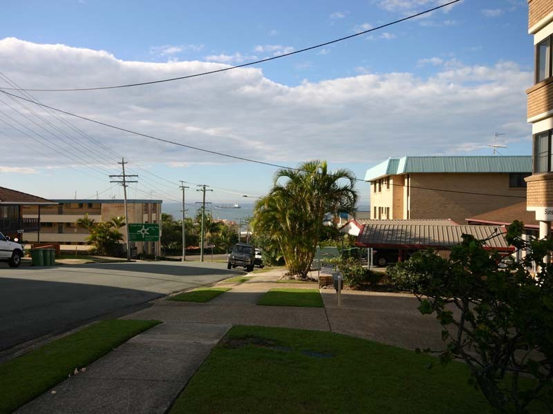 5/16 Dingle Ave – High Five, Caloundra QLD 4551