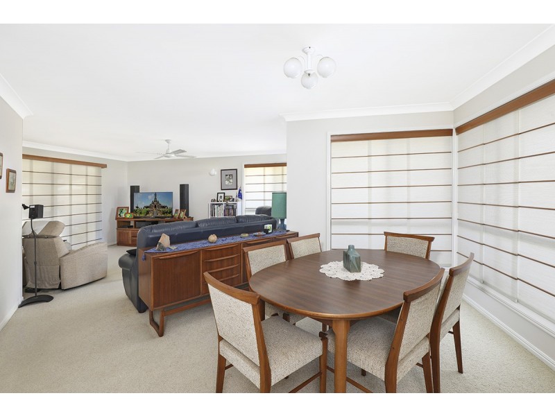 25 Maryann St, Golden Beach QLD 4551