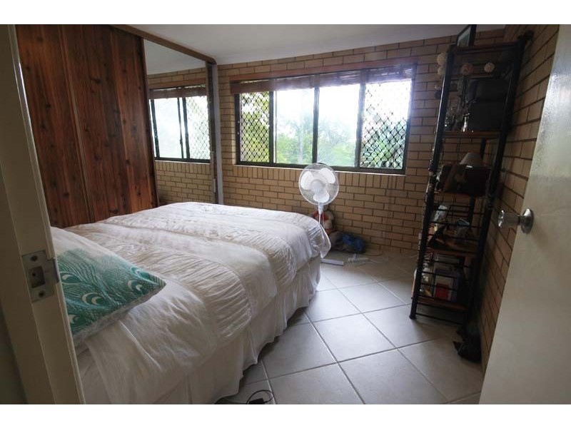 9/8 Coonowrin Street, Battery Hill QLD 4551