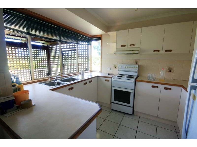 14 Woodroffe Street, Little Mountain QLD 4551