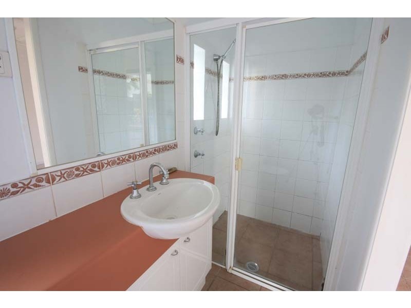 18 Tallawa Place, Wurtulla QLD 4575