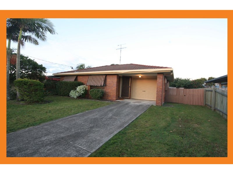37 Lapoinya Cr, Warana QLD 4575
