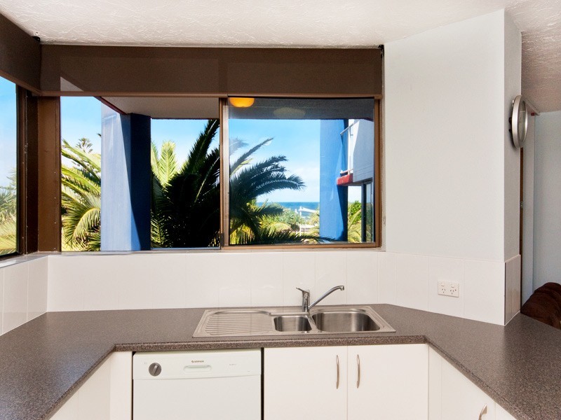 Unit 13 Casablanca, 1 Ormonde Tce, Kings Beach QLD 4551