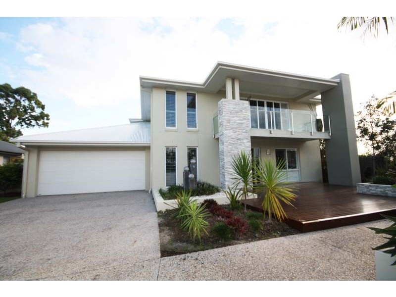 2 Tiller Street, Wurtulla QLD 4575