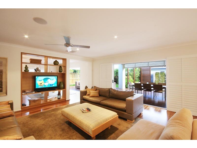 2 Tiller Street, Wurtulla QLD 4575
