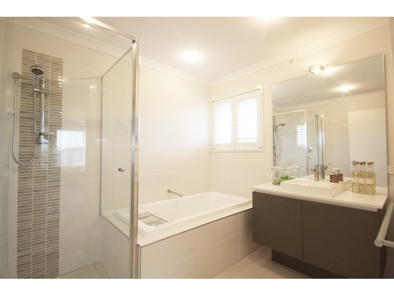 2 Tiller Street, Wurtulla QLD 4575
