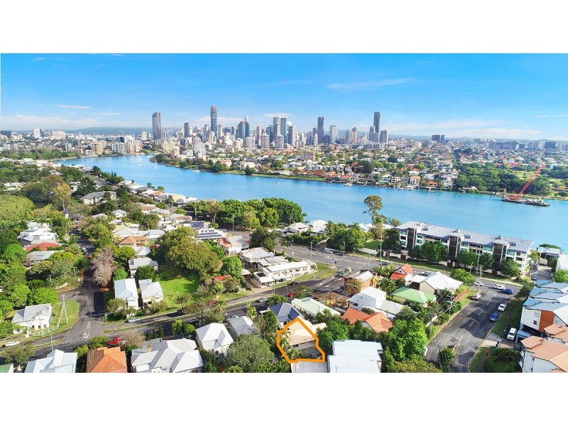 2/12 Norman Ave, Norman Park QLD 4170