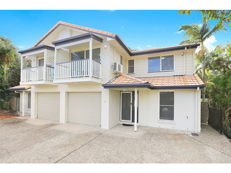 2/12 Norman Ave, Norman Park QLD 4170