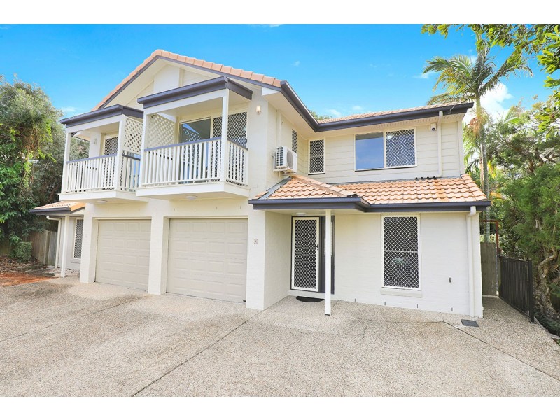 2/12 Norman Ave, Norman Park QLD 4170