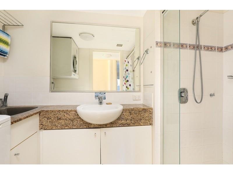 104/89 Esplanande, Golden Beach QLD 4551