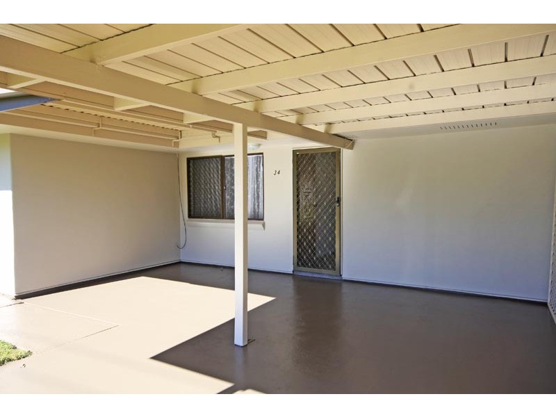 34 Theresa St, Golden Beach QLD 4551