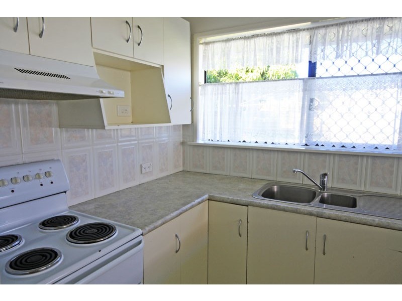 34 Theresa St, Golden Beach QLD 4551