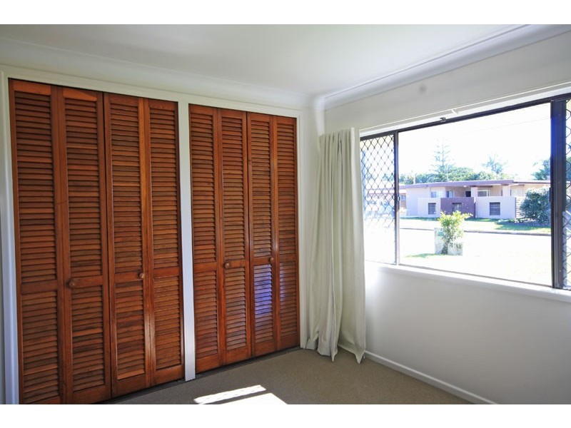 34 Theresa St, Golden Beach QLD 4551