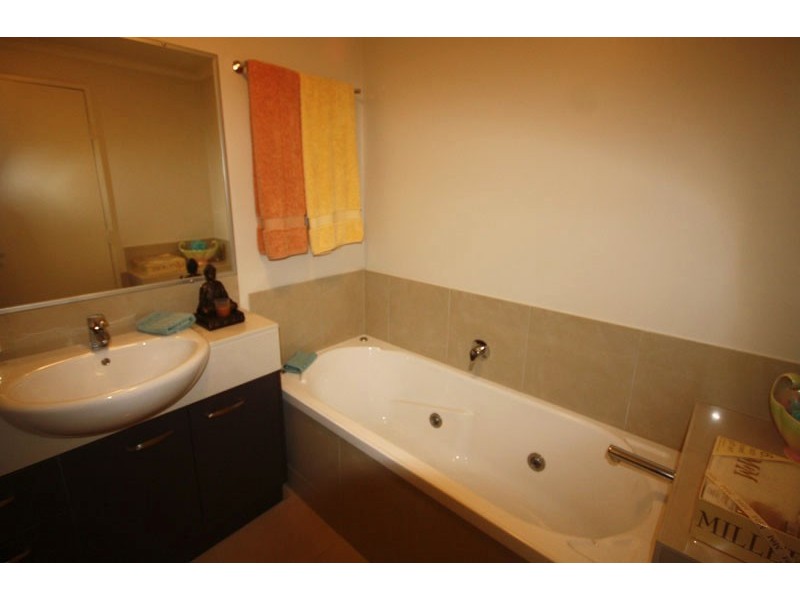 5/93 Landsborough Pde “Giordano”, Golden Beach QLD 4551