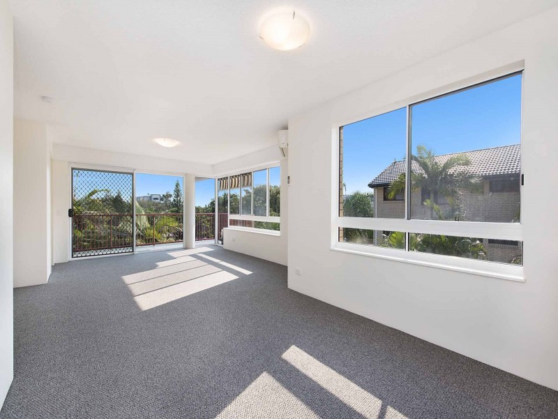 1/33 Burgess Street – Kings Cove, Kings Beach QLD 4551