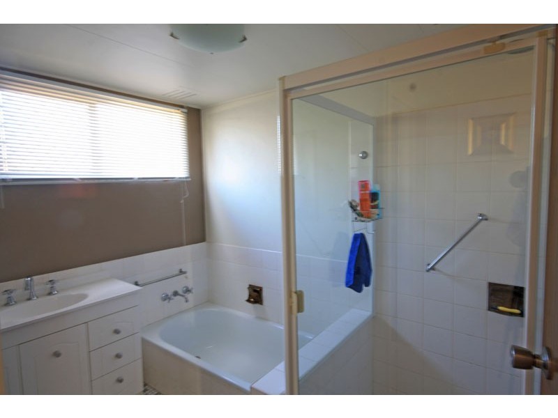 1/71 Taylor Ave, Golden Beach QLD 4551