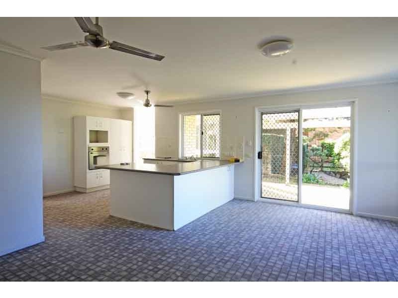 13 Alexander, Aroona QLD 4551