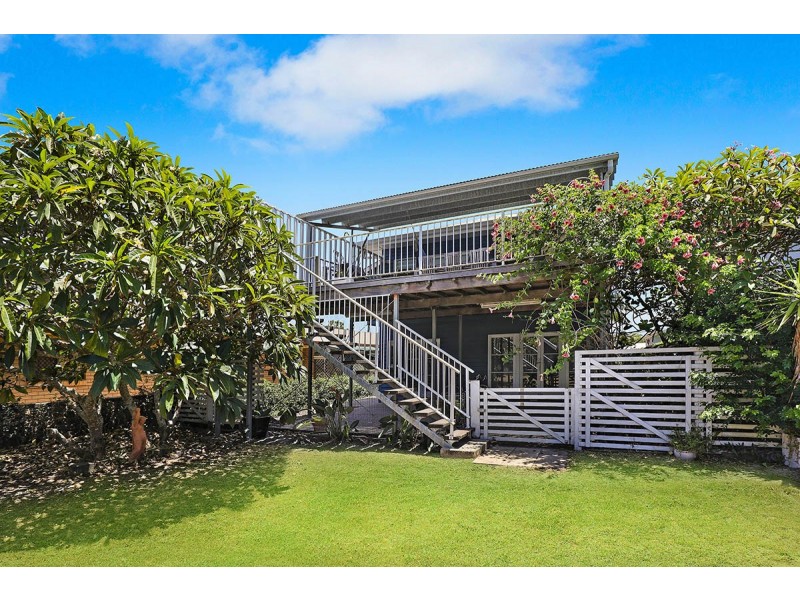 13 Hume St, Golden Beach QLD 4551