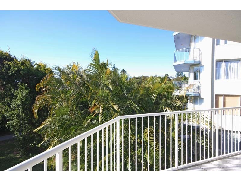 3/7 Hume Pde, Currimundi QLD 4551