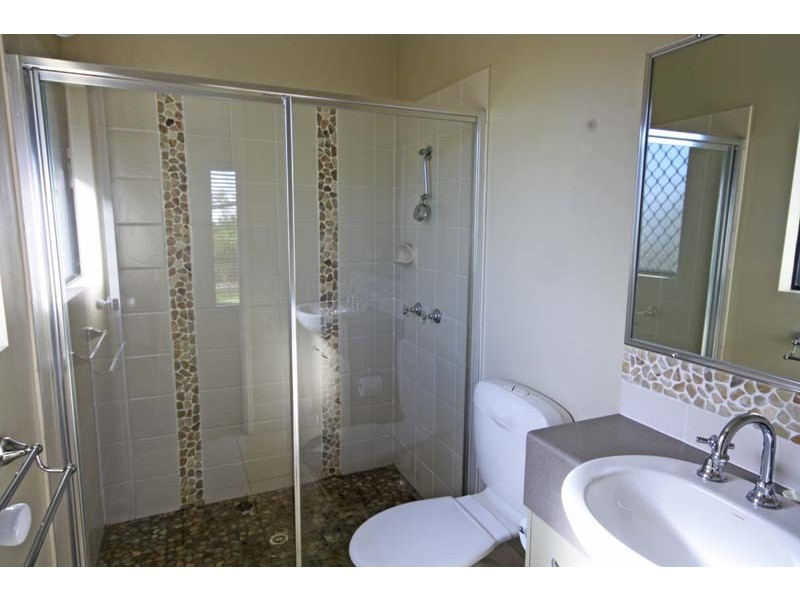 16 Montserrat Cr, Caloundra West QLD 4551