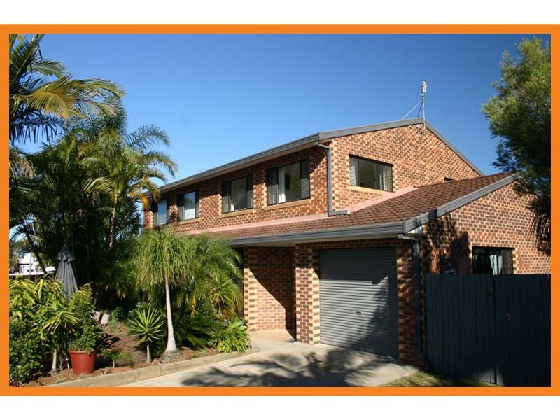 2/42 Jessica Blvd, Minyama QLD 4575