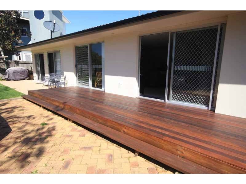 133 Oceanic Drive, Warana QLD 4575