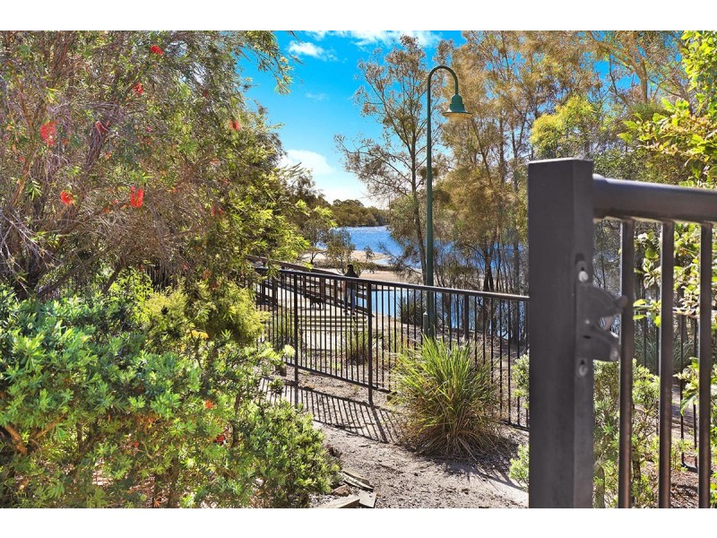 168/40 Lakeside Cr, Currimundi QLD 4551