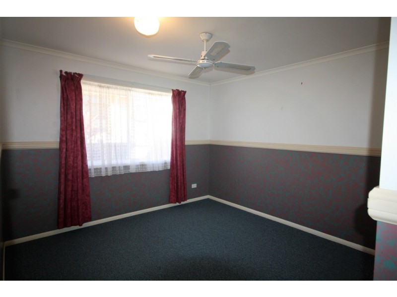 1/8 Birch Street, Caloundra West QLD 4551