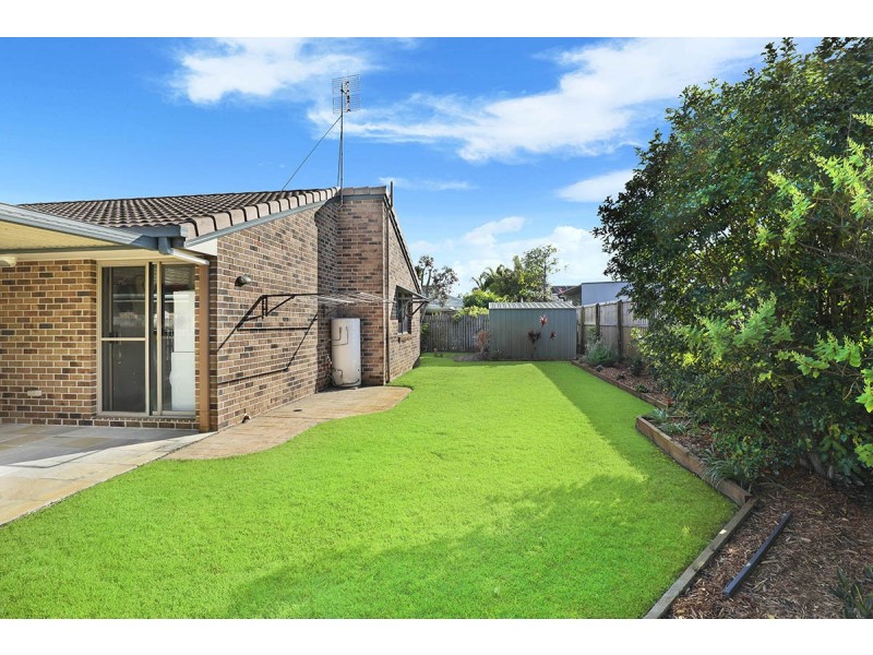 25 Maryann St, Golden Beach QLD 4551