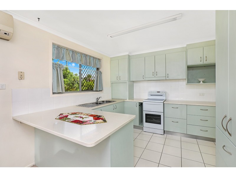 10 Browning Bvd, Battery Hill QLD 4551