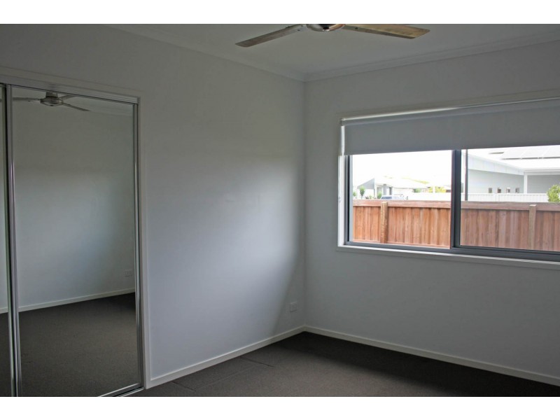 1 Mint Street, Caloundra West QLD 4551