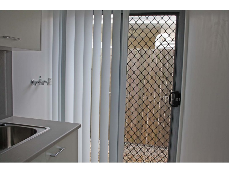 1 Mint Street, Caloundra West QLD 4551