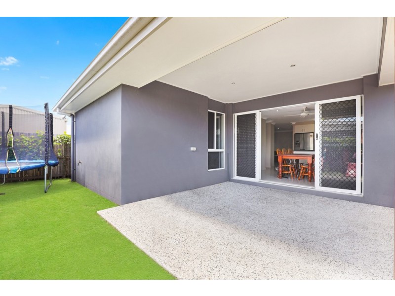 9 Capri St, Caloundra West QLD 4551