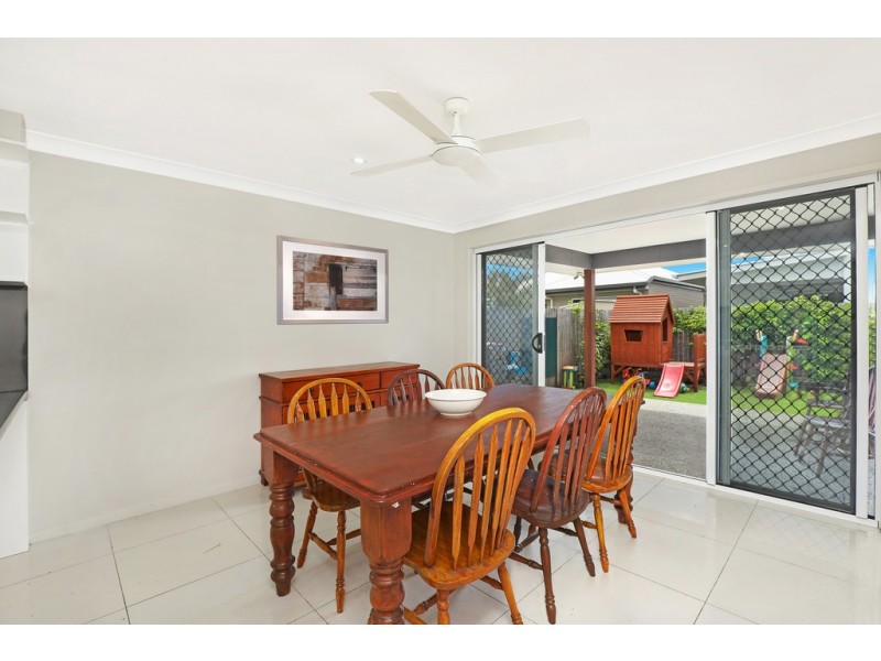 9 Capri St, Caloundra West QLD 4551
