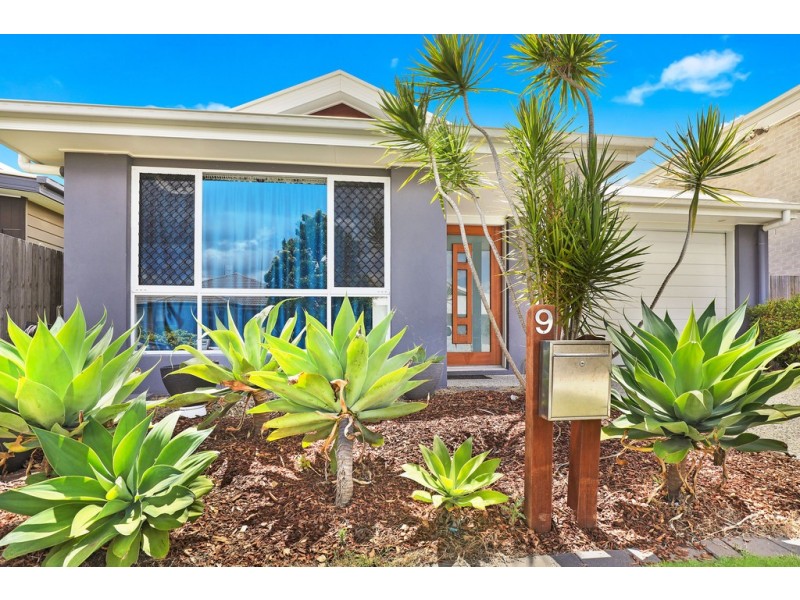 9 Capri St, Caloundra West QLD 4551