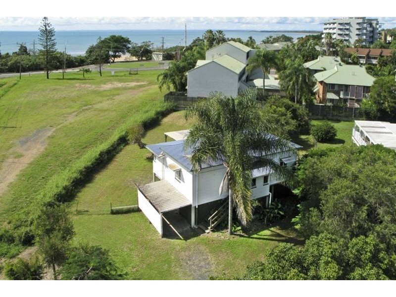 2 Newhaven Street, Pialba QLD 4655