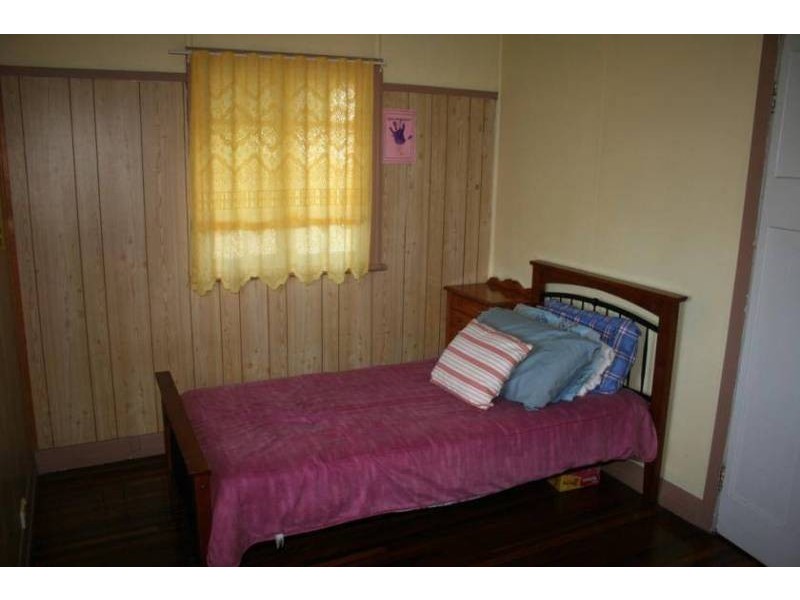 2 Newhaven Street, Pialba QLD 4655