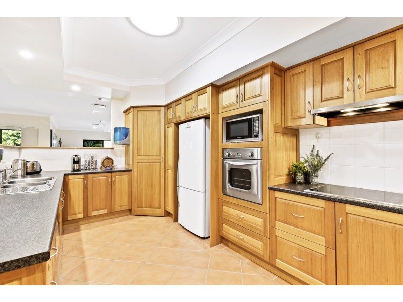 32 Millennium Circuit, Pelican Waters QLD 4551