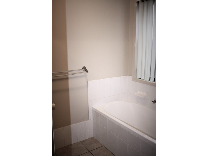 47 O’Reilly Drive, Caloundra West QLD 4551