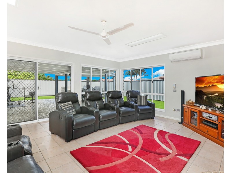 10 Cassowary Street, Aroona QLD 4551