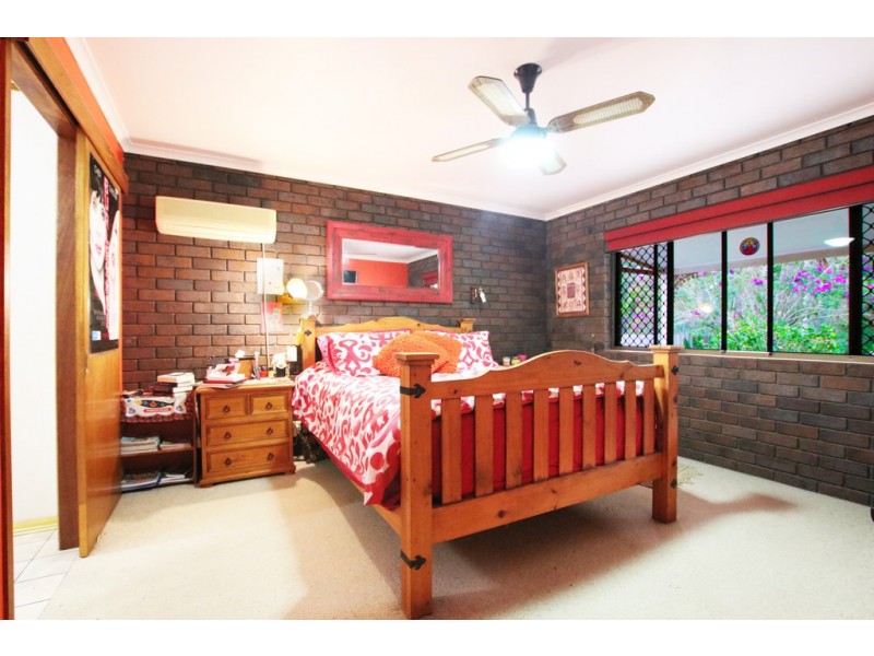 38 Johnston Road, Glass House Mountains QLD 4518