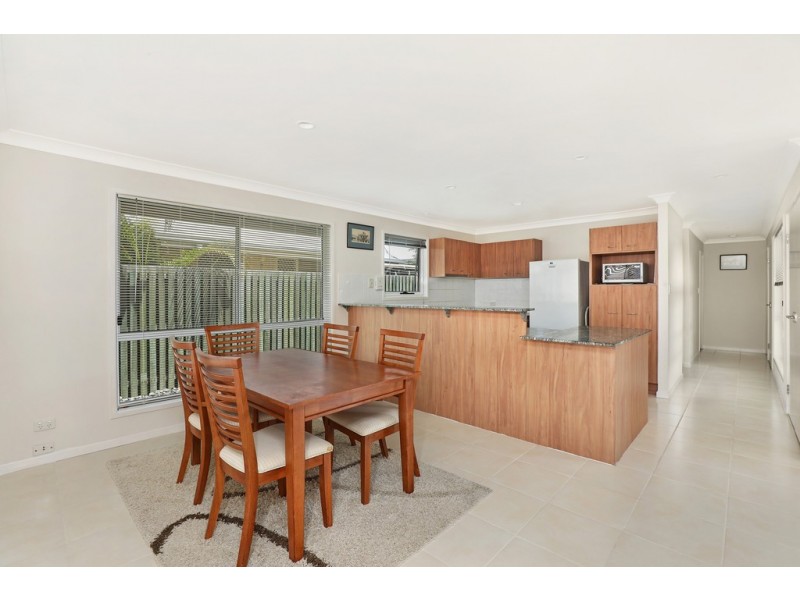 4/1 Harbourlights Way, Pelican Waters QLD 4551